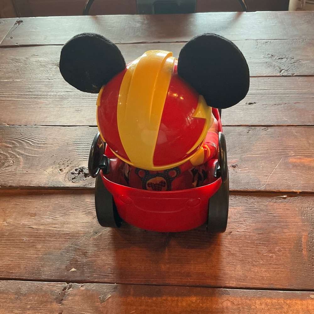Disney Jr Mickey And The Roadster Racers Racing Adventure Light/Sound/Talk Works - Picture 5 of 5